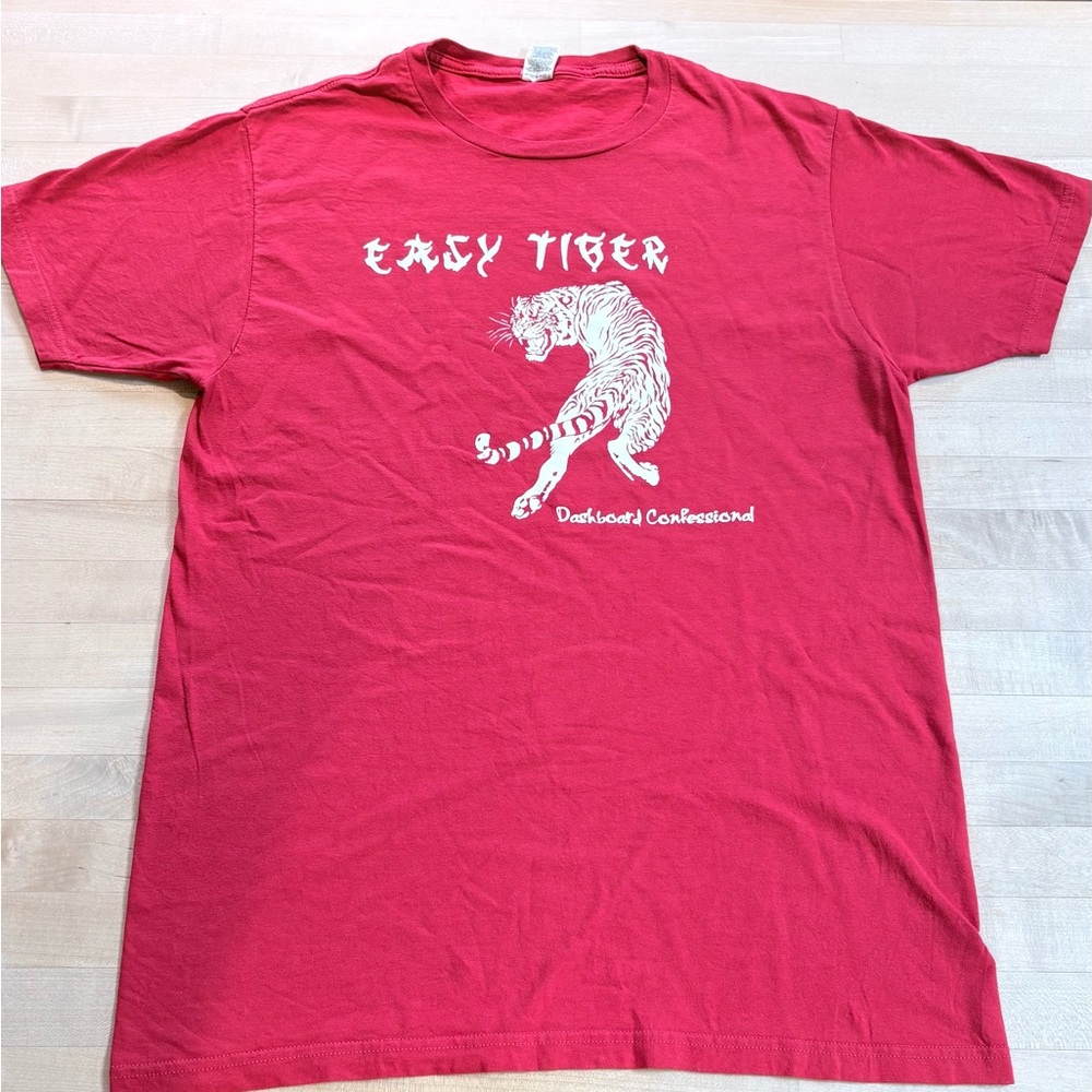 Rare Easy Tiger graphic tee